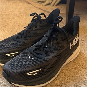 Hoka Woman’s 11 Wide   Black and White Athletic Shoes